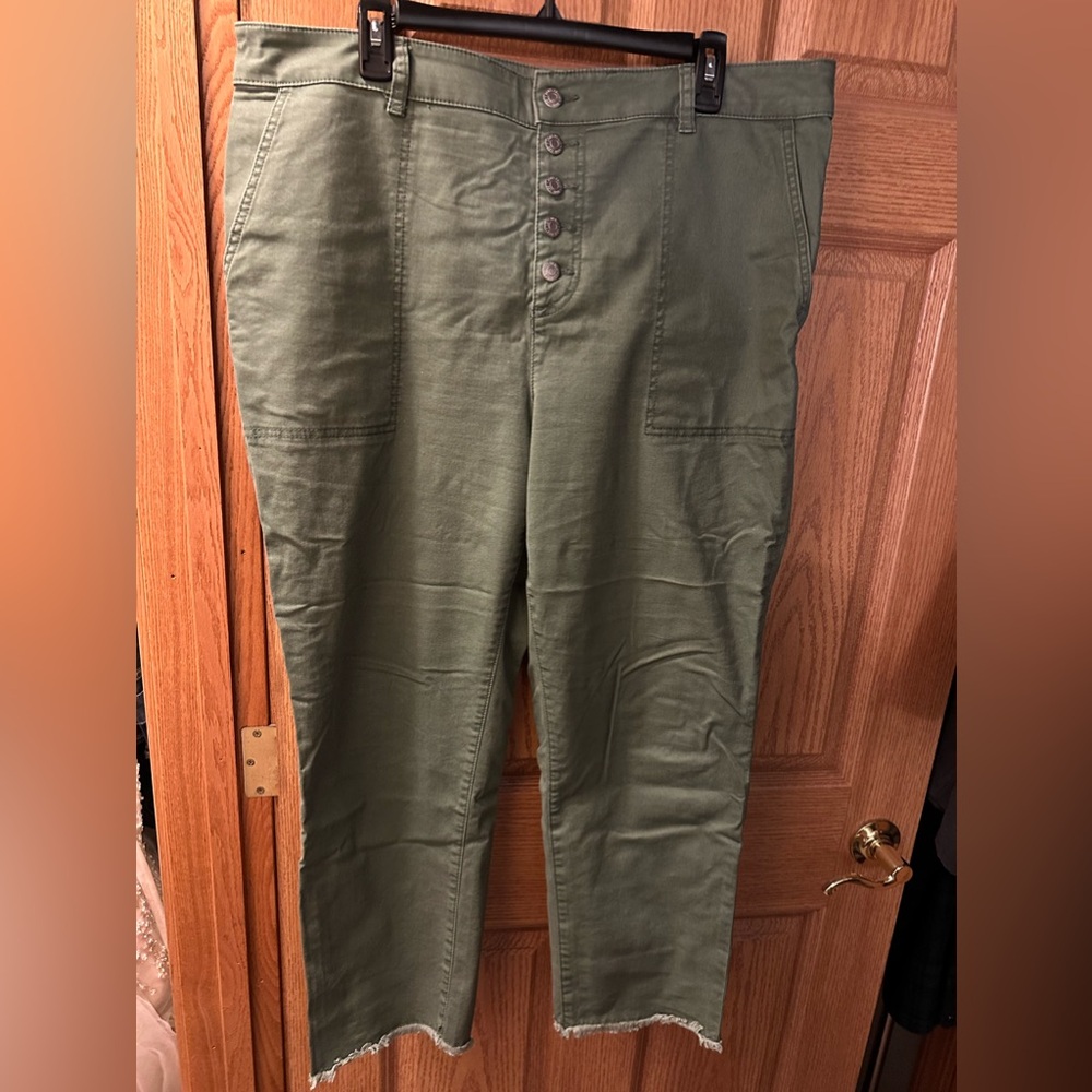 Loft pants